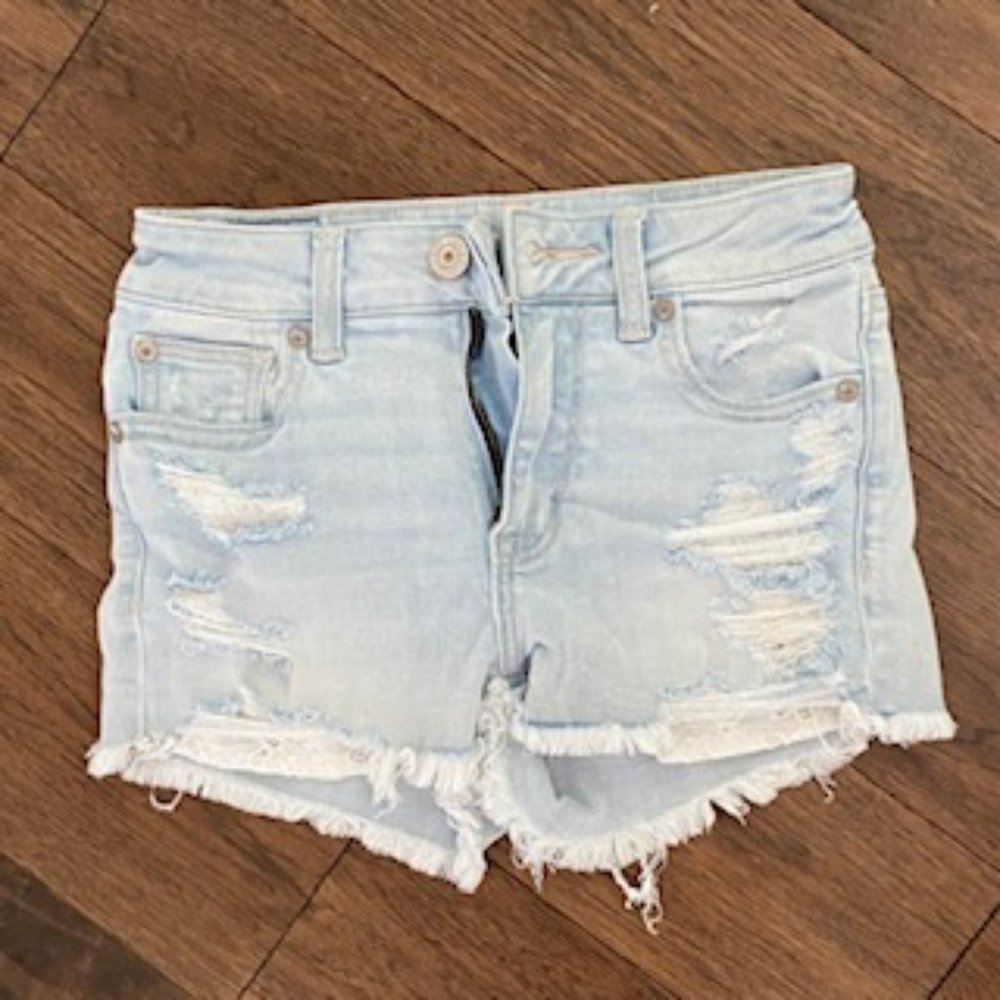 Next Level Stretch Light Wash American Eagle Jean Shorts